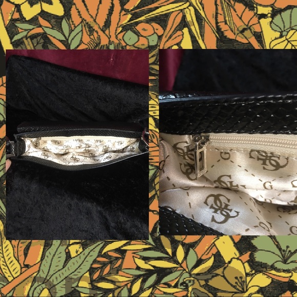 Y2K Classic black faux snake print mini handbag 🖤 - Picture 7 of 12